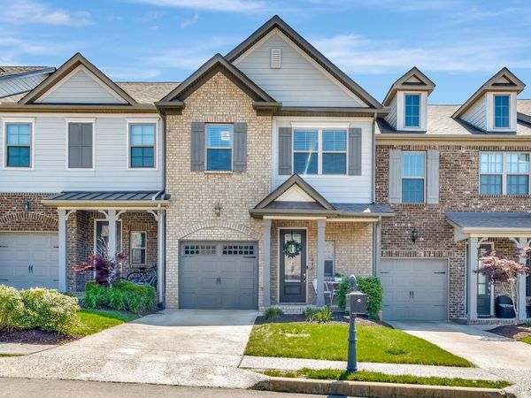 1440 Channing Dr , Thompsons Station, TN 37179