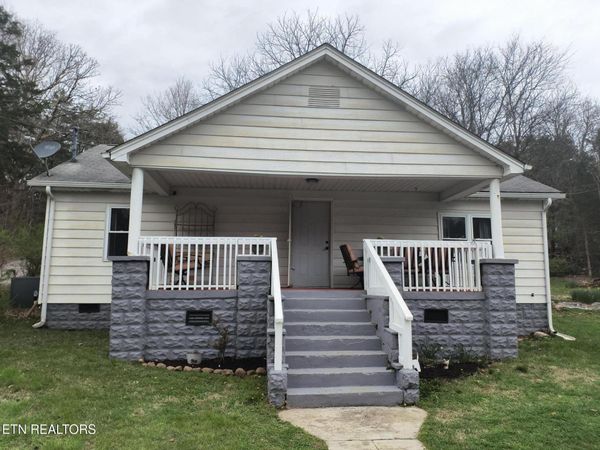 8313 Thorn Grove Pike , Knoxville, TN 37914