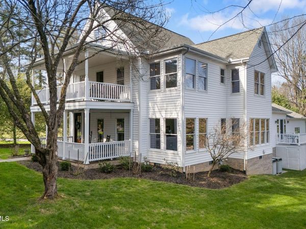 315 Northeast Church Street, Abingdon, VA 24210