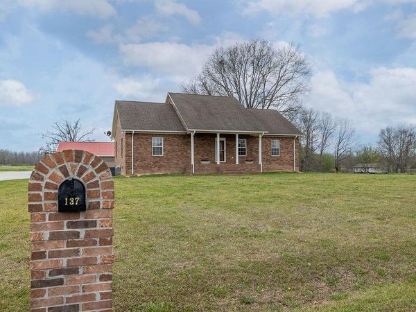 137 Piney Rd , Lawrenceburg, TN 38464