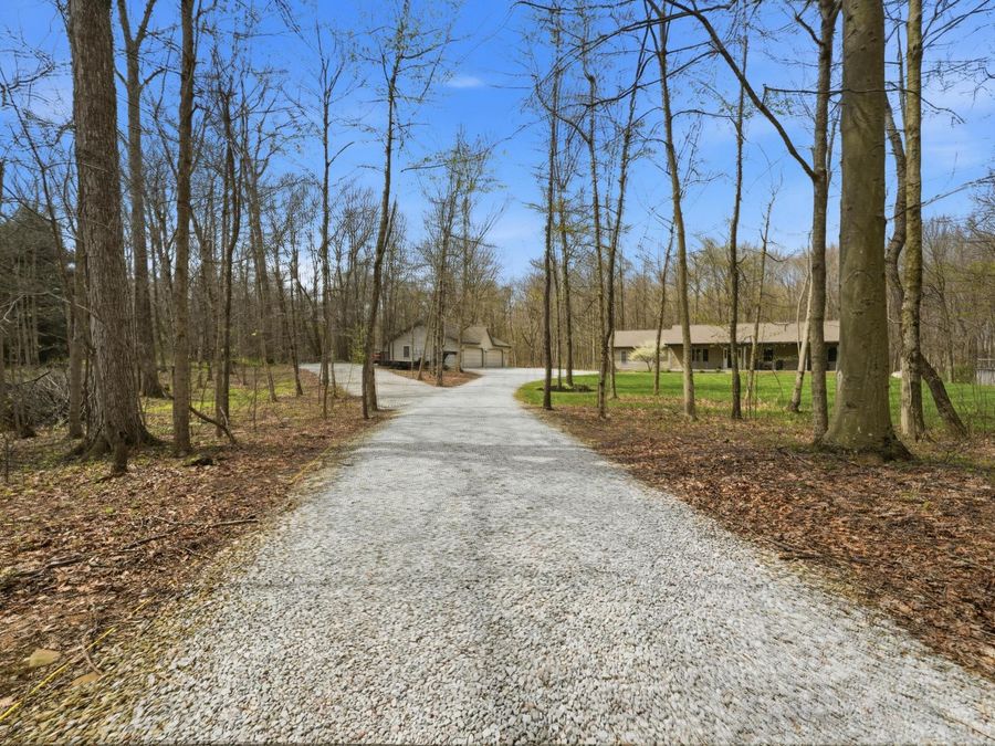 3704 Gale Road , Granville, OH 43023 Photo 1