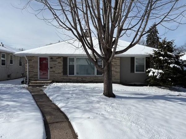 6104 10th Avenue S, Minneapolis, MN 55417