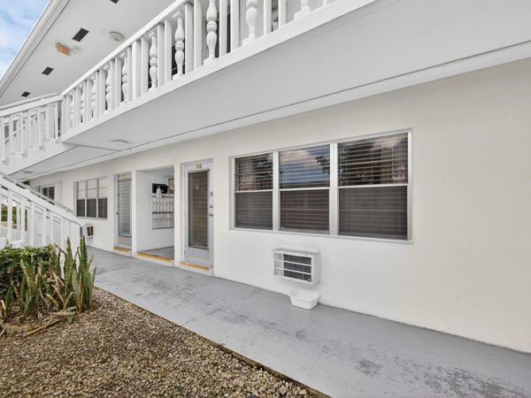 150 Coventry G , West Palm Beach, FL 33417
