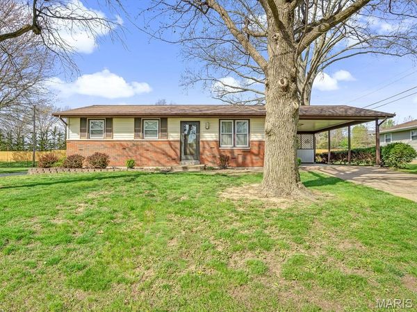 627 Mark Drive , Waterloo, IL 62298
