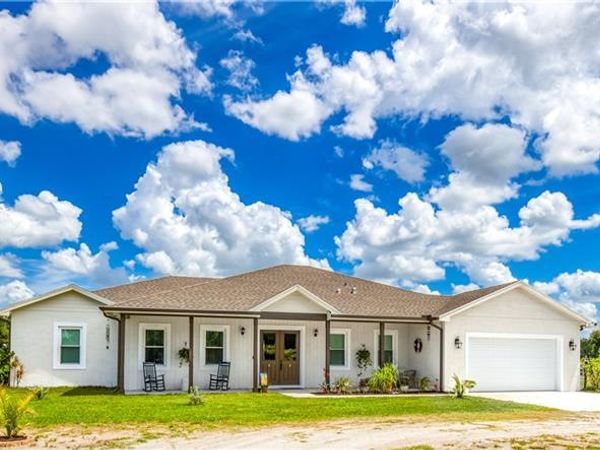 13559 22nd Lane , Okeechobee, FL 34974