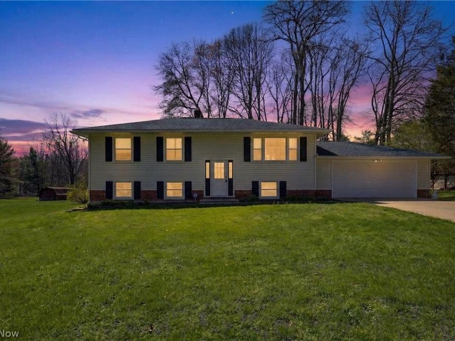 2058 Scenic Way , Akron, OH 44312 Photo 1