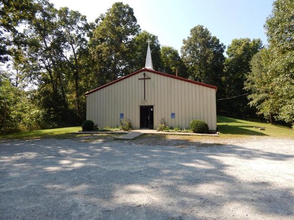 211 Belfast Pike, Unit A, Hillsboro, OH 45133