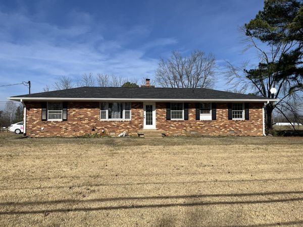 7010 Bethel Rd , Greenbrier, TN 37073