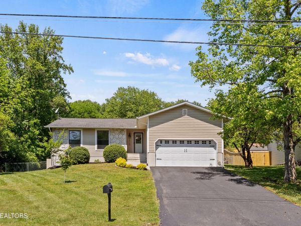 10125 Oak Creek Lane , Knoxville, TN 37932