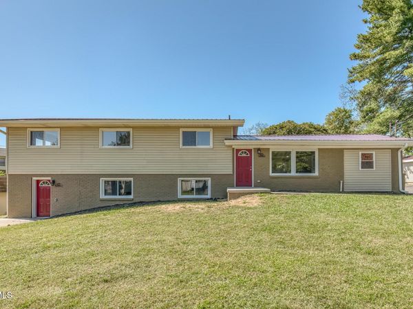 1216 Norway Street, Bristol, VA 24201