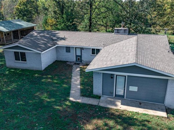10167 Fishback Road , Gravette, AR 72736
