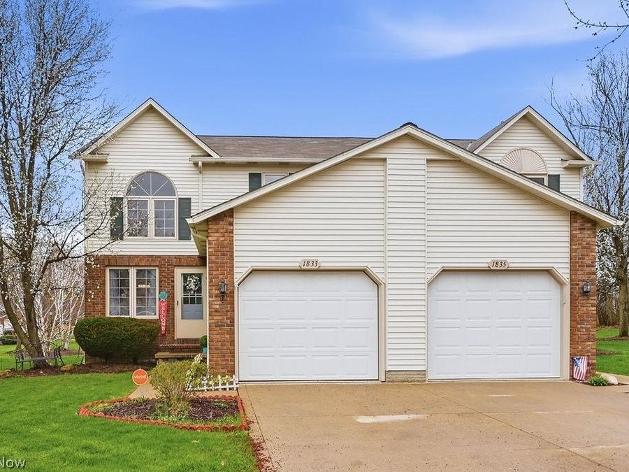 1833 Hobbits Way , Brunswick, OH 44212 Photo 1