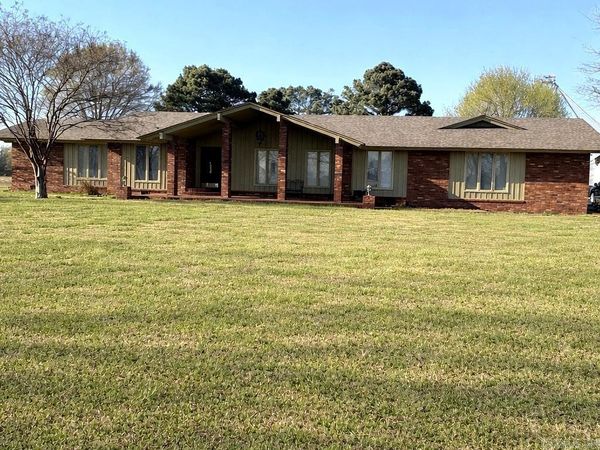 2386 HWY 284 , Wynne, AR 72396