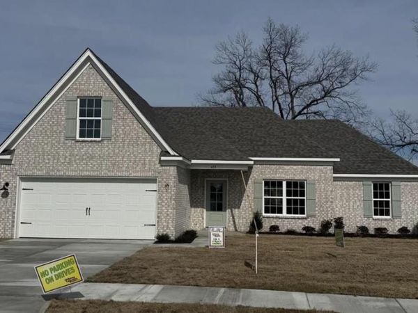 455 Magnolia Cv, Marion, AR 72364