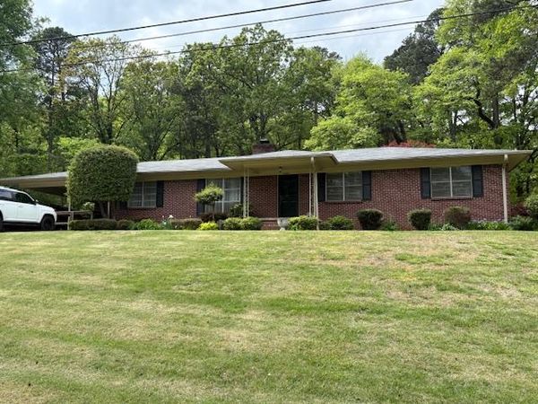 2104 S Commerce , Russellville, AR 72801