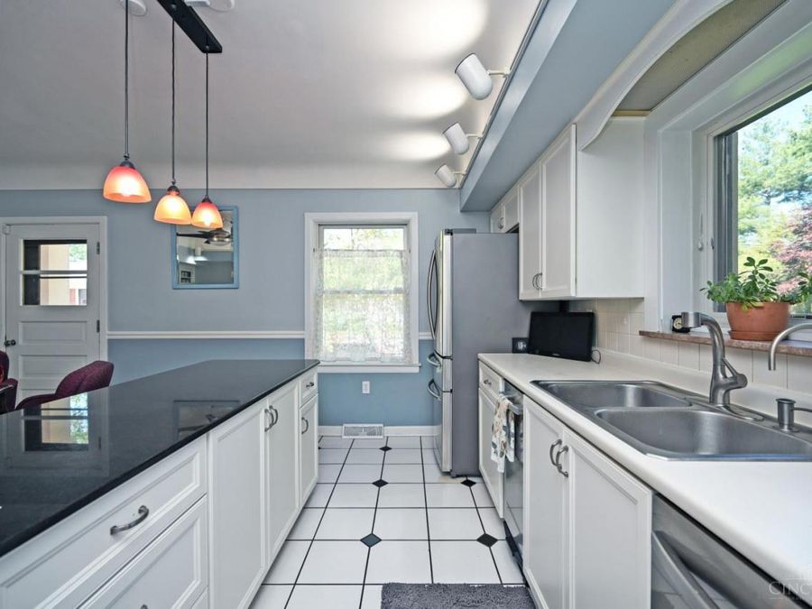 2516 Fairhill Drive, Cincinnati, OH 45239 Photo 24