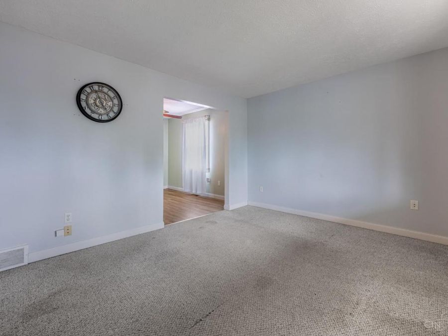 7278 Beth Court, Carlisle, OH 45005 Photo 3