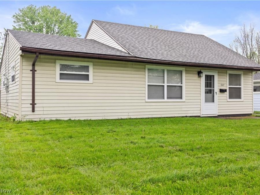 547 Willow Park Road , Elyria, OH 44035 Photo 1
