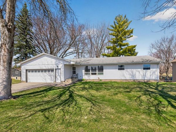 420 5th Street SE, Pine Island, MN 55963