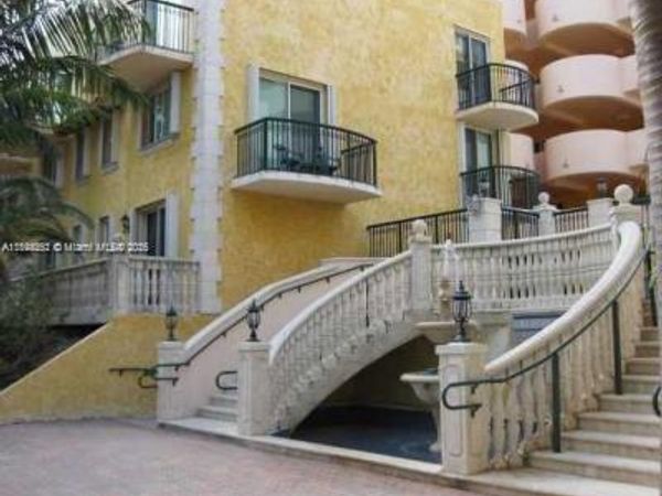 8888 COLLINS AV , Unit 316, Surfside, FL 33154