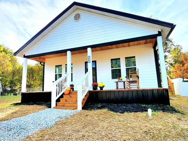 111 Parsley Street, Erwin, TN 37650