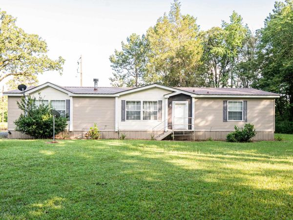 705 Horseshoe Ln , Arkadelphia, AR 71923