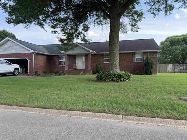 2810 Kimberly , Newport, AR 72112