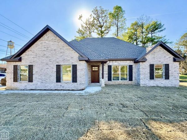 301 Olympia W , Manila, AR 72442