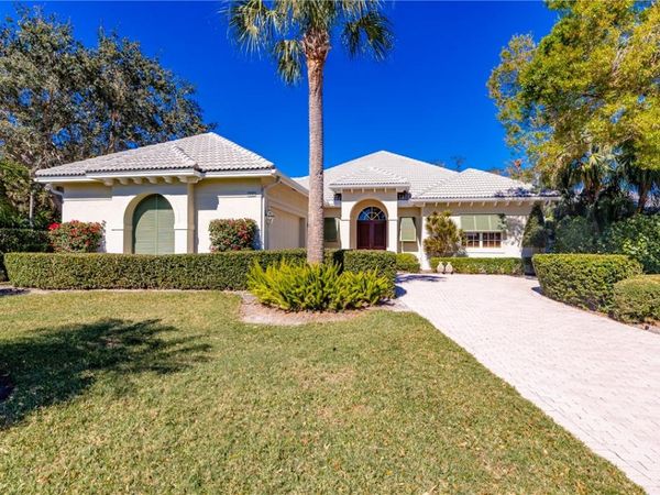 105 Island Cottage Lane , Vero Beach, FL 32963