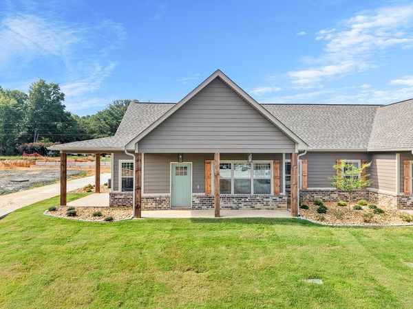90 Maddox Lane, Chatsworth 30705