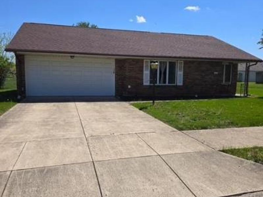 1538 Beekman Drive, Troy, OH 45373 Photo 1