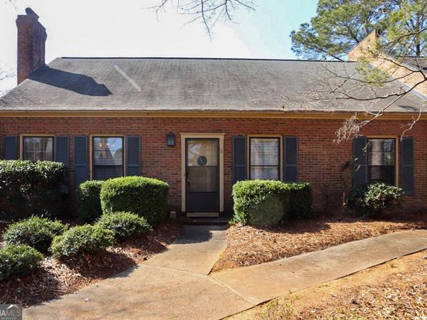 135 S Stratford Drive, Athens, GA 30605