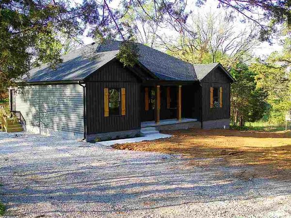 832 E 1st Street , Russellville, KY 42276