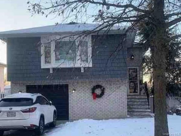 120 FIGUREA Avenue , Staten Island, NY 10312