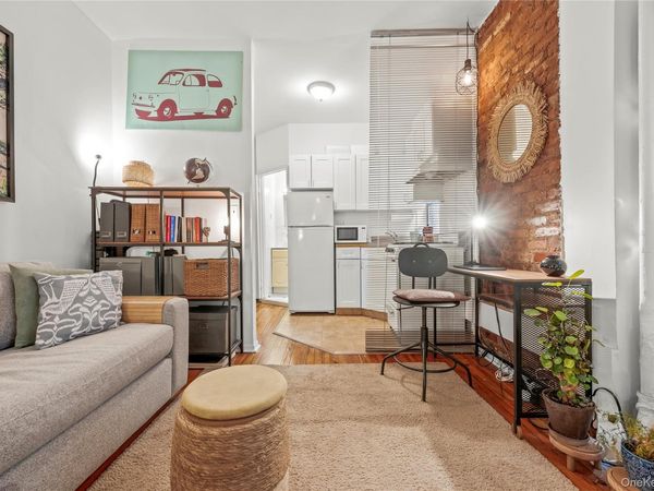 204 W 10th Street , Unit 7, New York (Manhattan), NY 10014