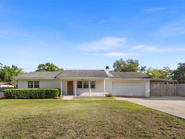 25618 SW 19TH AVENUE , NEWBERRY, FL 32669