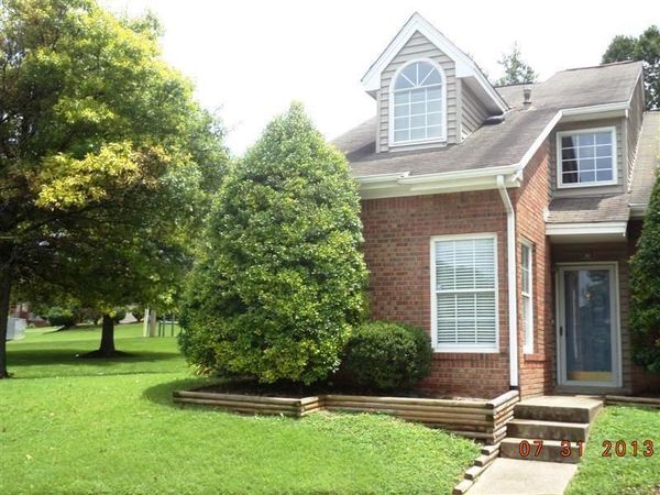 301 Yorkshire Cir , Nashville, TN 37211