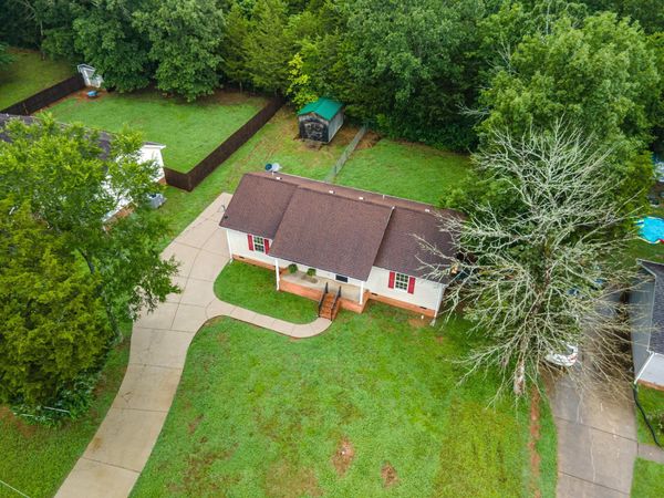 1513 Rebecca Dr , Chapel Hill, TN 37034