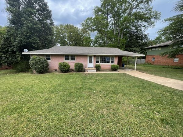 2314 Norwood Blvd , Florence, AL 35630