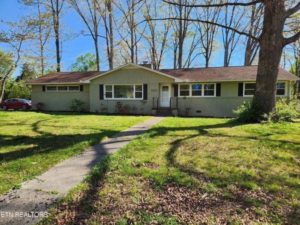 1620 Autry Way, Knoxville, TN 37909