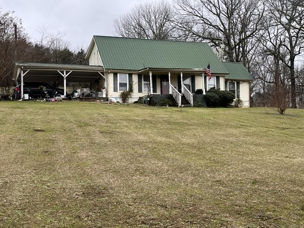 17 Blankenship Hollow Rd , Fayetteville, TN 37334