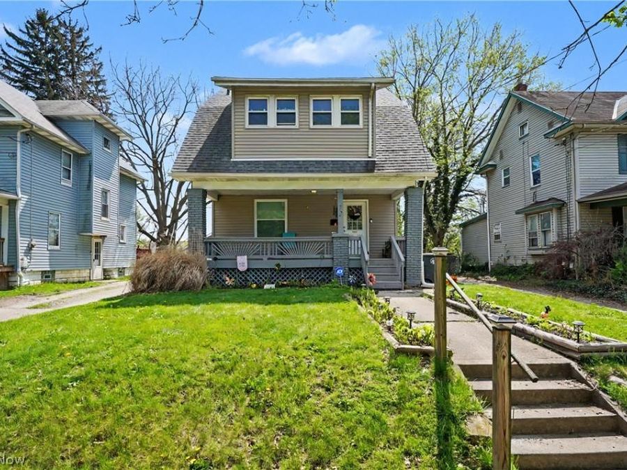 72 E Ido Avenue , Akron, OH 44301 Photo 1