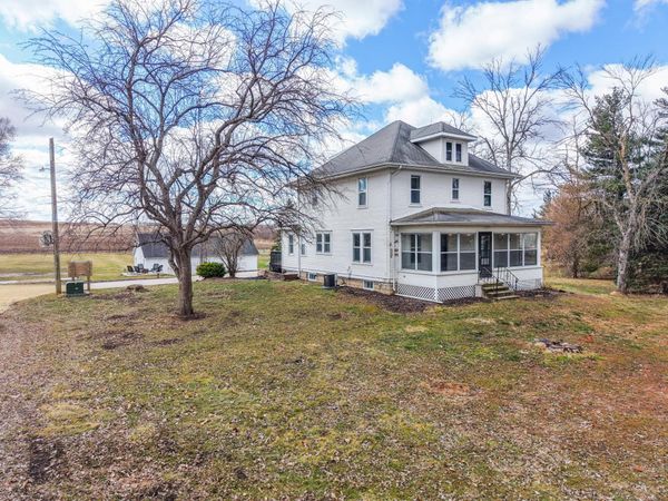 6314 75th Street NE, Elgin, MN 55932