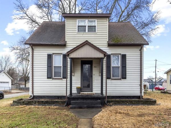 301 W Hanover Street , New Baden, IL 62265