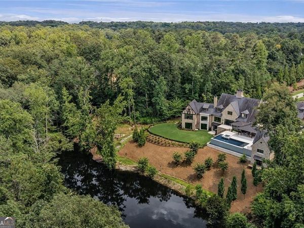 4725 Northside Drive, Atlanta, GA 30327