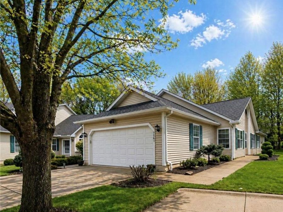 7561 Sanctuary Circle , Brecksville, OH 44141 Photo 1