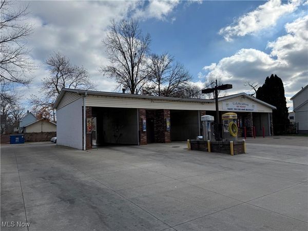 330 Prospect Street , Elyria, OH 44035