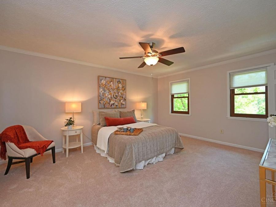 6415 Roth Ridge Drive, Miami Township, OH 45140 Photo 24