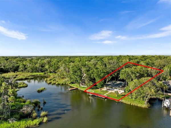 900 NW SNUG HARBOR ROAD , CRYSTAL RIVER, FL 34428