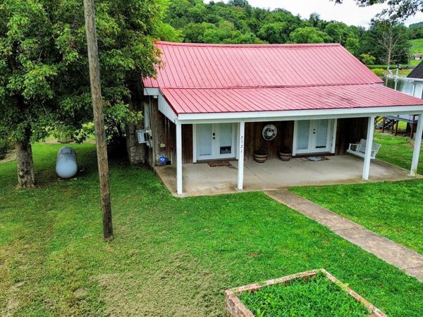 2921 Clear Creek Rd , Pulaski, TN 38478